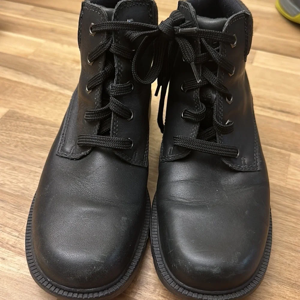 TIMBERLAND leather boots